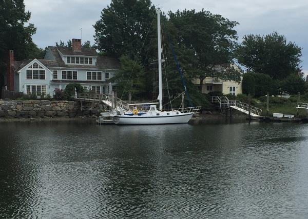 41' Gulfstar 41 Center Cockpit Sloop