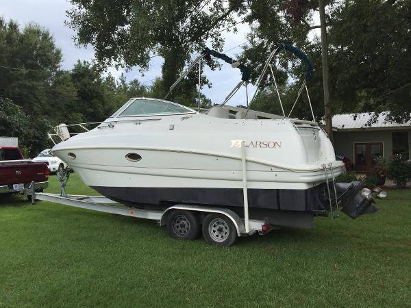 26' Larson 260 Cabrio