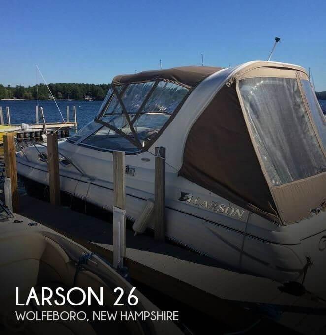 26' Larson Cabrio 260