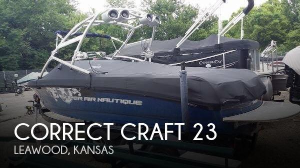 23' Correct Craft 230 Super Air Nautique - Team Edition