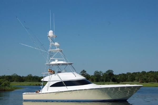 52' Viking 52 Convertible