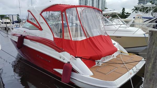 35' Crownline 3500 Sports Yacht
