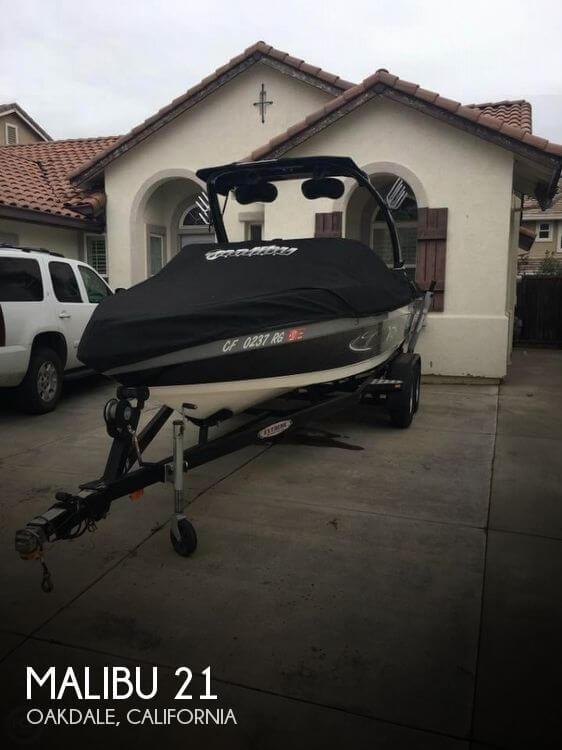 21' Malibu Wakesetter 21 V-Ride