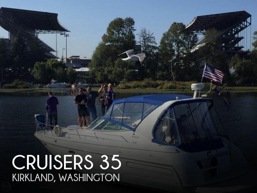 35' Cruisers Yachts 3575 Express