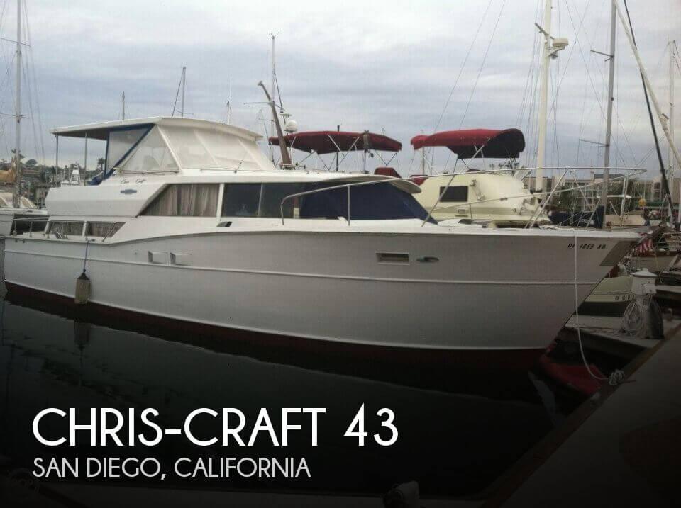 43' Chris-Craft 43 Corinthian