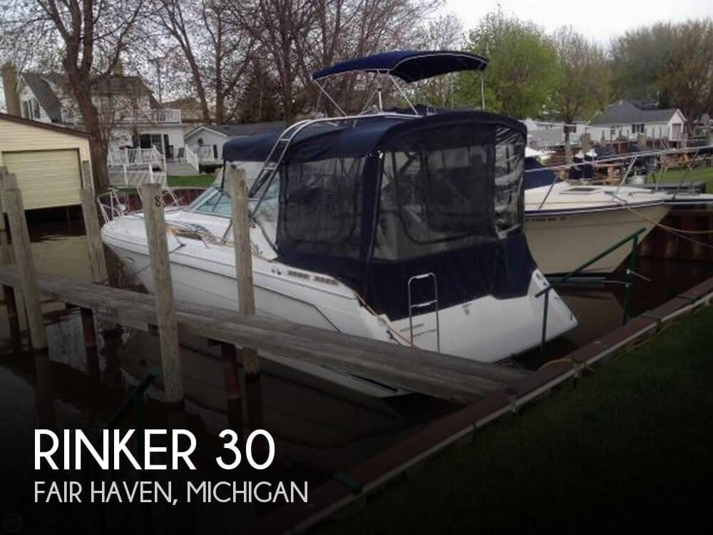 30' Rinker Fiesta-Vee 300