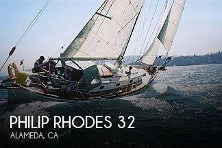 32' Philip Rhodes Traveller 32