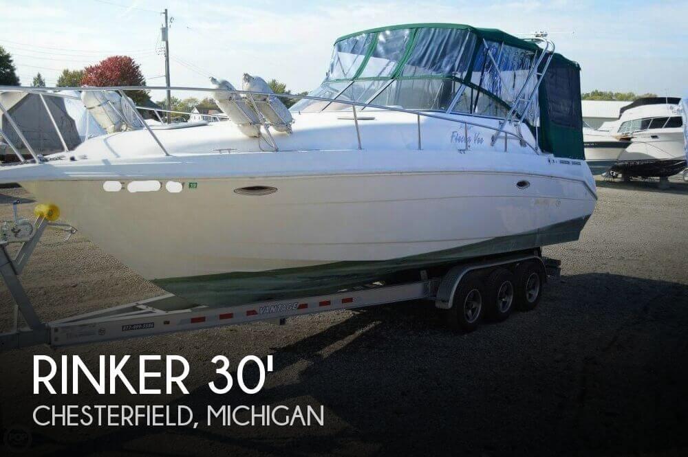 30' Rinker 280 FIESTA VEE