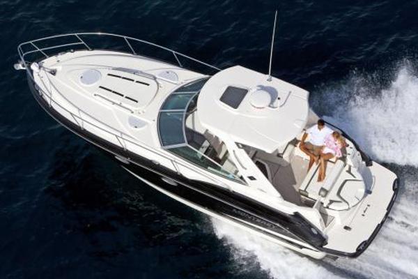 33' Monterey 335 Sport Yacht