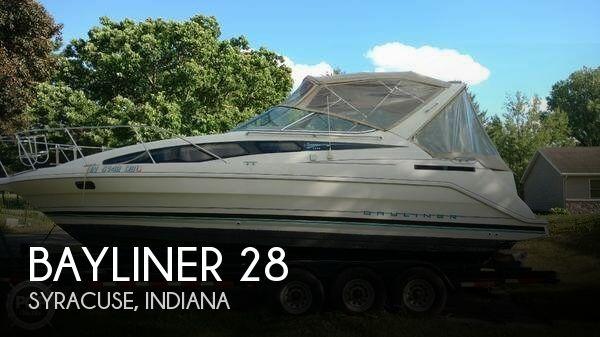 30' Bayliner CIERA 2855 SB