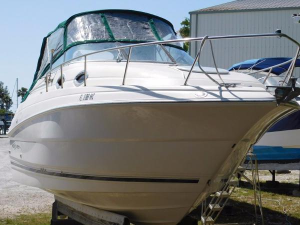 26' Monterey 262 Cruiser