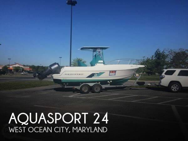 22' Aquasport 225 Osprey