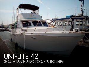 42' Uniflite 42 Dual Cabin Motor Yacht