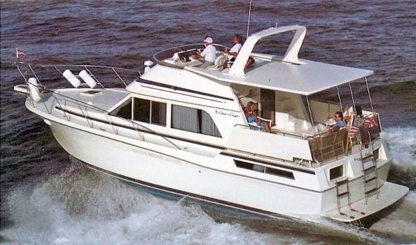 42' Chris-Craft Catalina Double Cabin