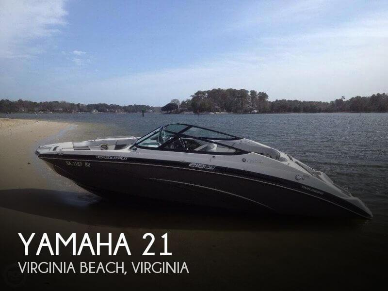 21' Yamaha 212SS