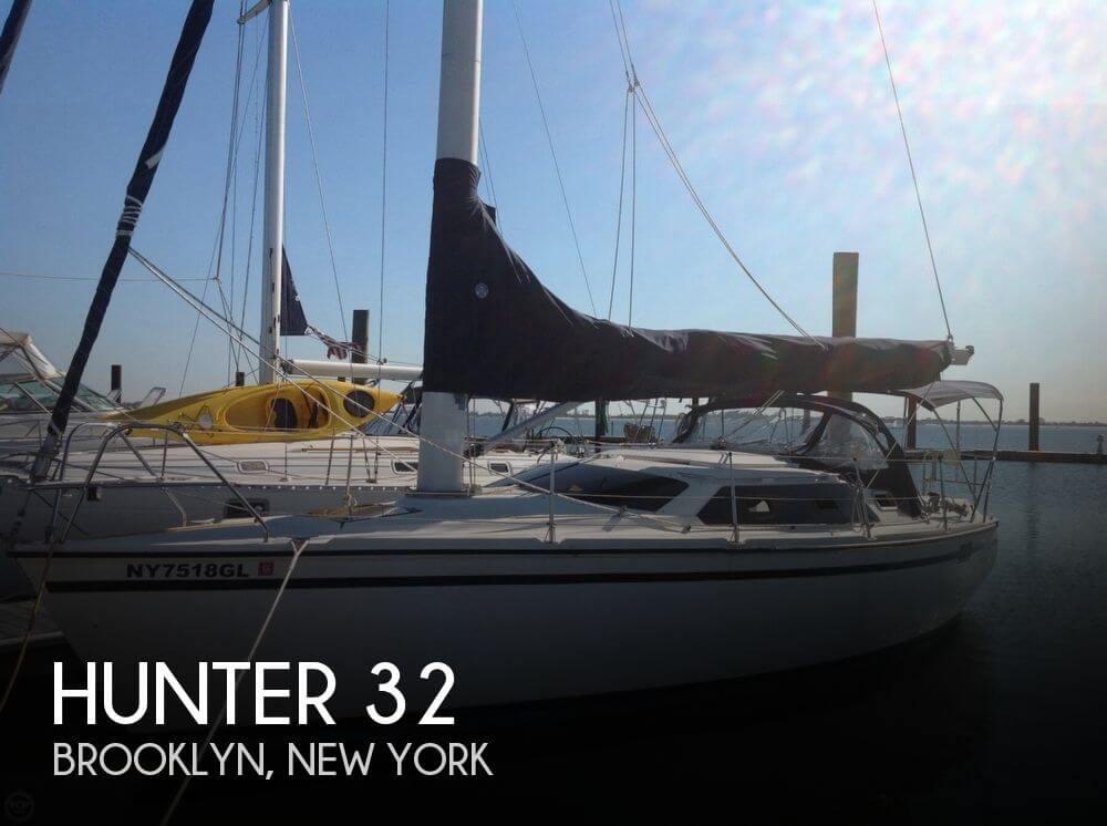 32' Hunter Vision 32