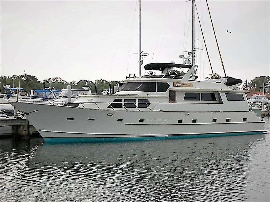 78' BROWARD Motor Yacht