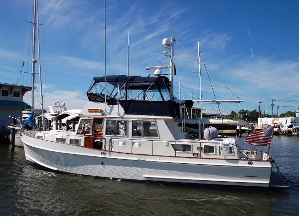 46' Grand Banks 46 Classic Stabilized