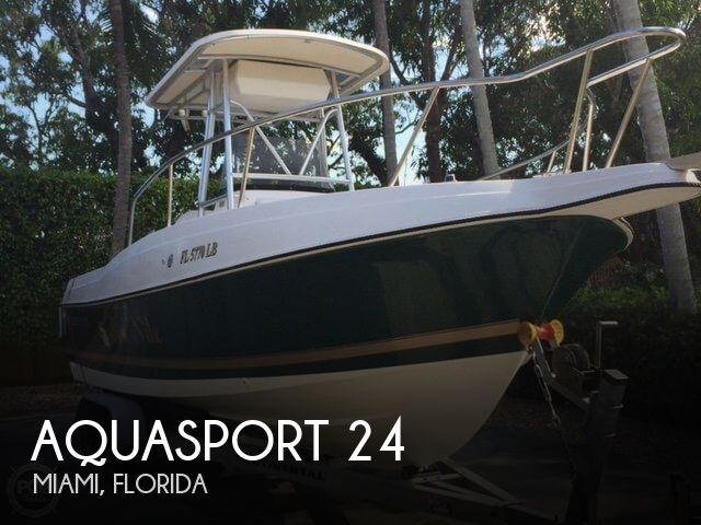 24' Aquasport 225 Osprey CC