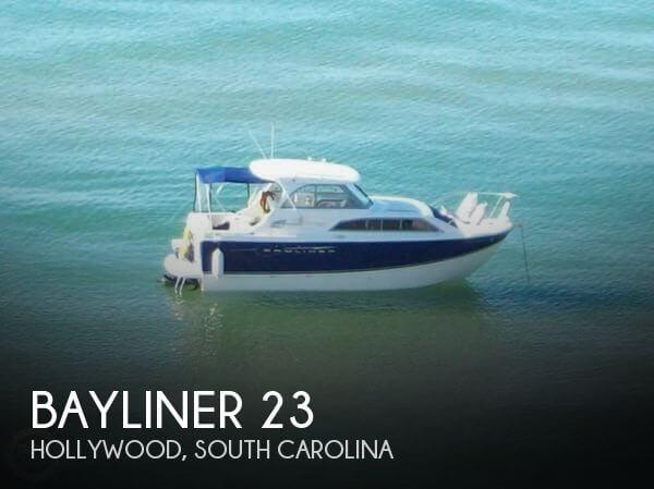24' Bayliner Discovery 246 EC