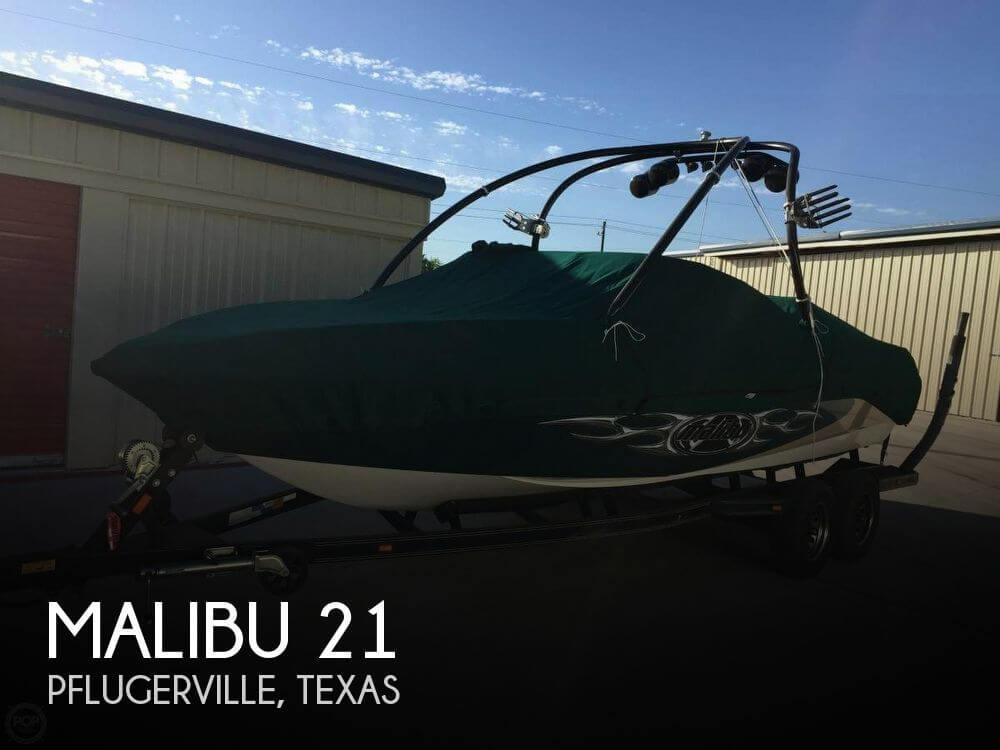 21' Malibu 21 Wakesetter XTi