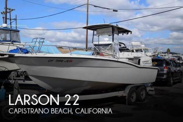 26' Larson 26' Center Console