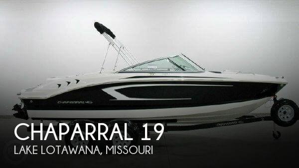 19' Chaparral H2O Deluxe Sport