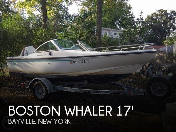 17' Boston Whaler Dauntless 17 Dual Console