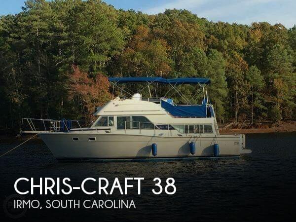 38' Chris-Craft Corinthian