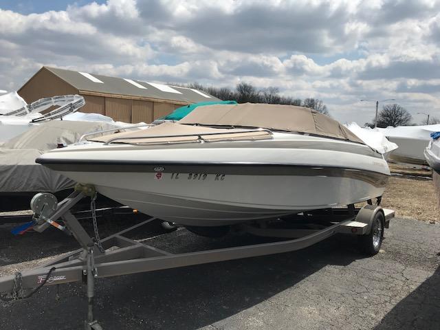 18' Crownline 180 BR