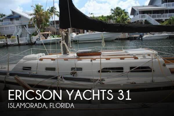31' Ericson Yachts 32-2