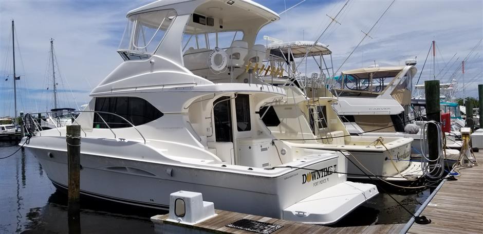 38' SILVERTON 38 Convertible