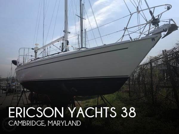 38' Ericson Yachts 38-200