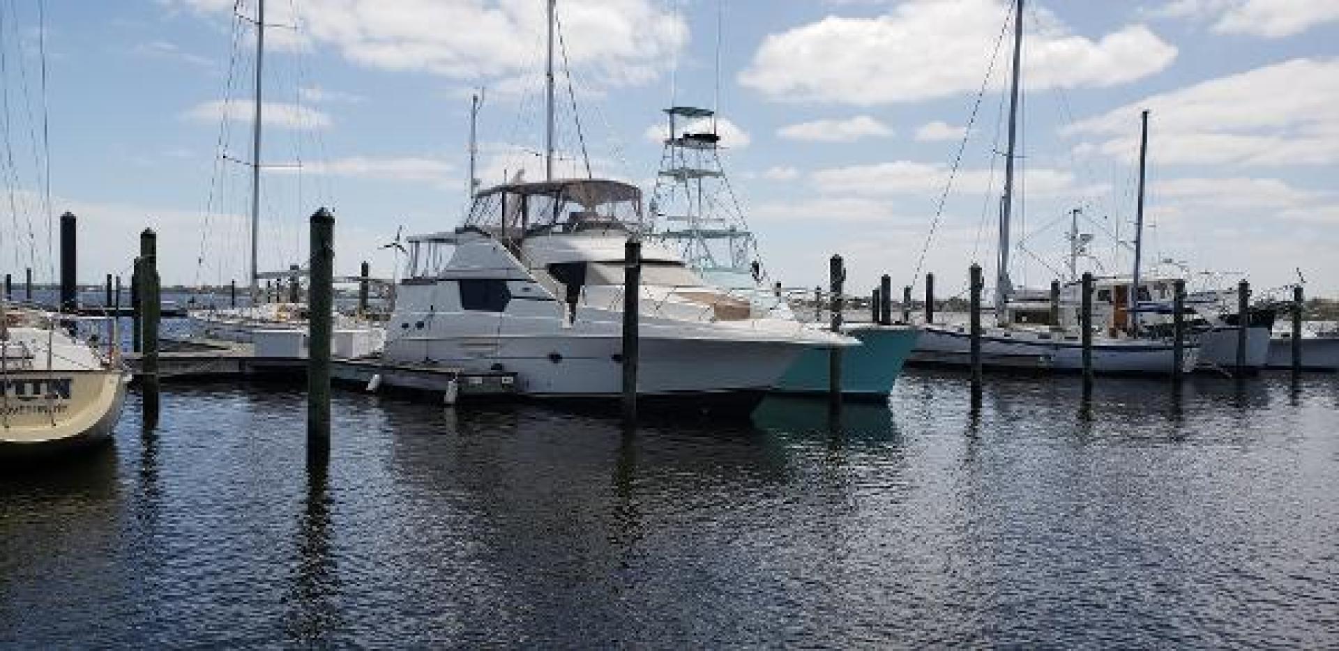 45' Silverton 453 Motor Yacht