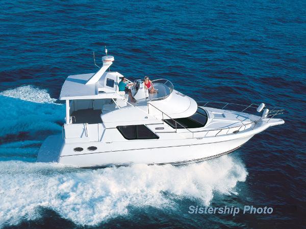 40' Silverton 392 Motor Yacht