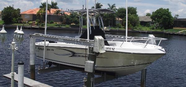 20' Angler 204 FX Limited Edition