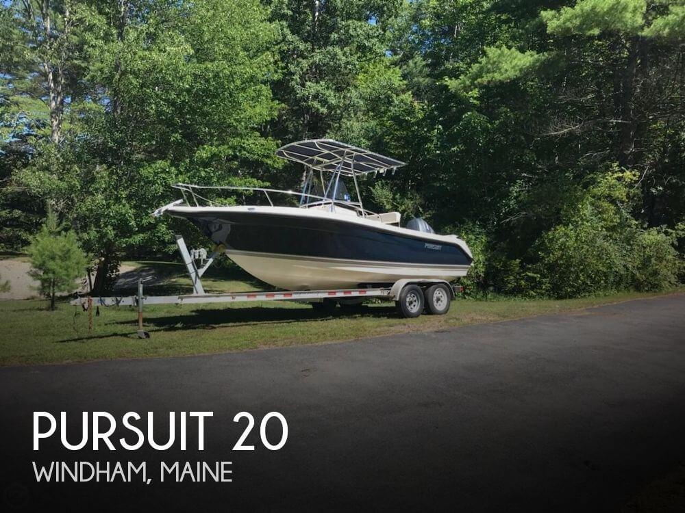 20' Pursuit C200