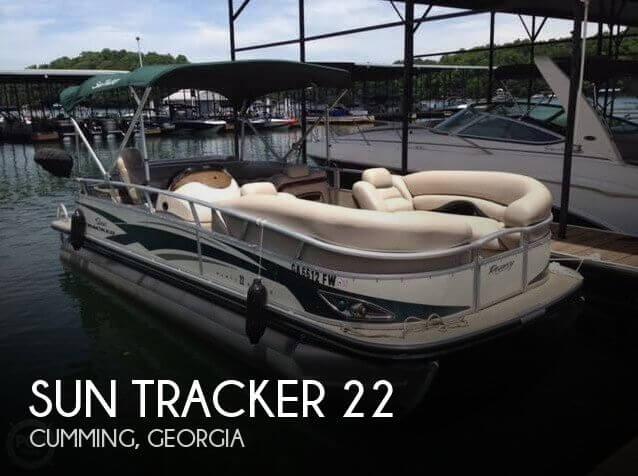 22' Sun Tracker Regency 22 Party Barge