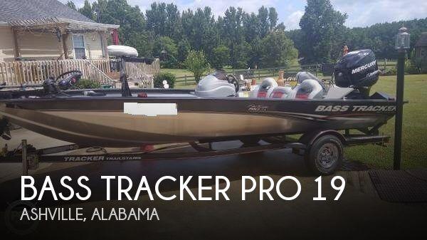 19' Bass Tracker Pro Pro-Team 190 TX 30th Anniversary Edition