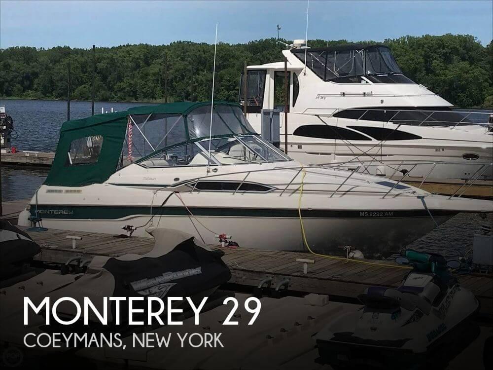 29' Monterey 276 Cruiser