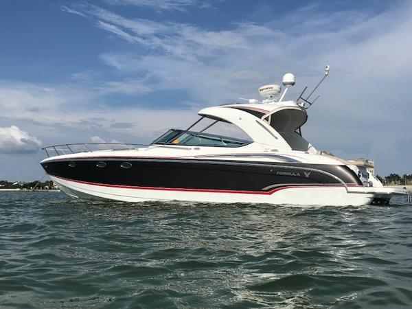 40' Formula 400 SS - Located in St. Petersburg, FL