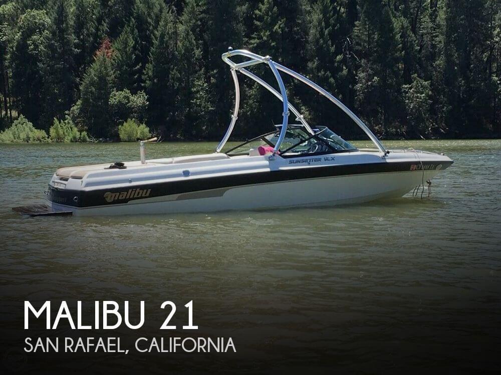 21' Malibu Sunsetter VLX