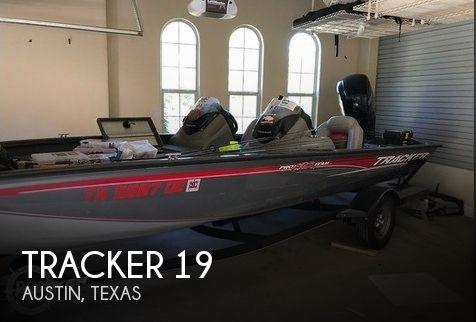 19' Tracker Pro Team 190 TX