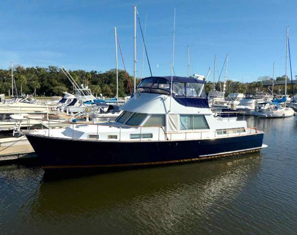 48' Tollycraft 48 Motor Yacht-1982-Daytona Beach-100822501