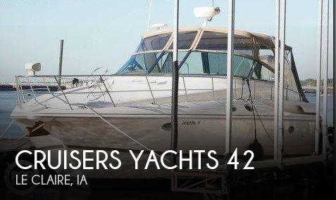 42' Cruisers Yachts 3870