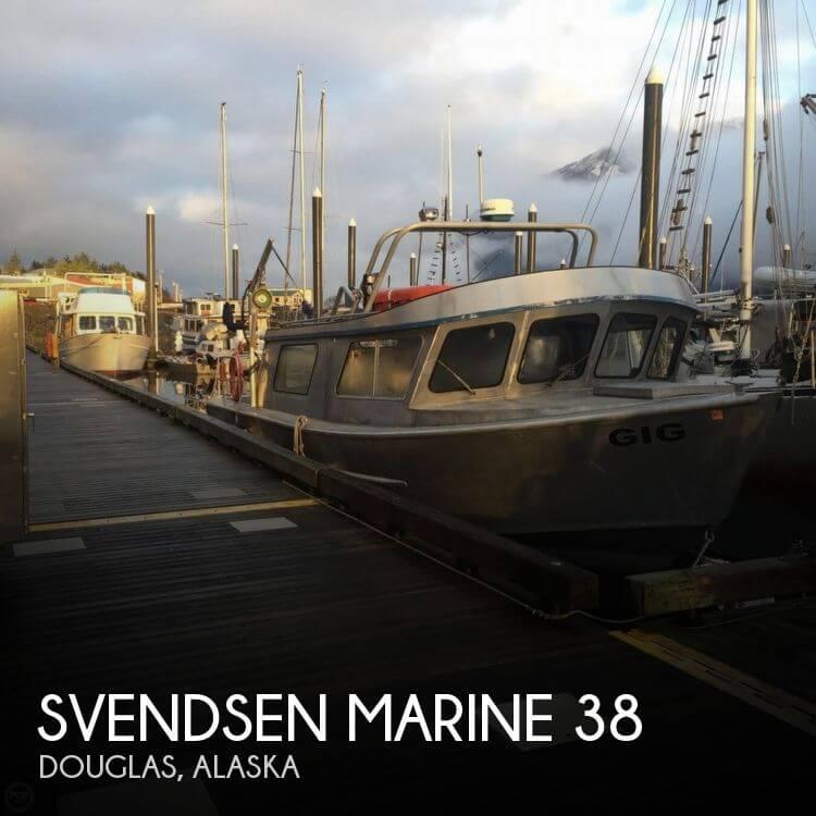 36' Svendsen Marine 36 Jet Sport Cruiser