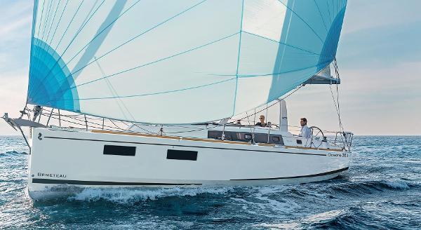 38' Beneteau Oceanis 38.1