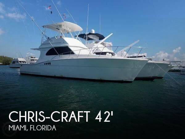 42' Chris-Craft 422 Commander