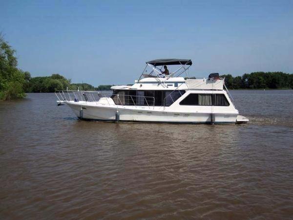 42' Bluewater Coastal Cruiser