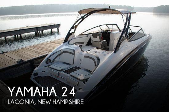 24' Yamaha 242 Limited S